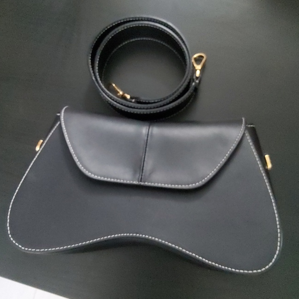 Elleme Black White Contrast Topstitch Bag - Picture 2 of 9